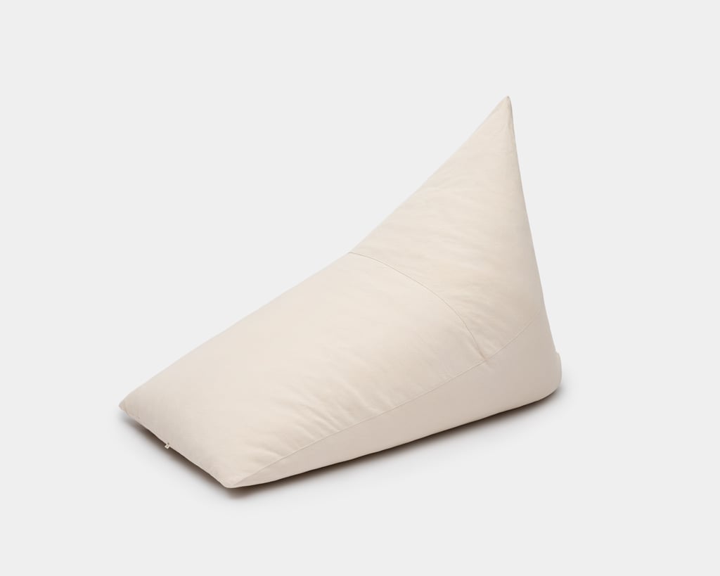 Pouf triangulaire en laine