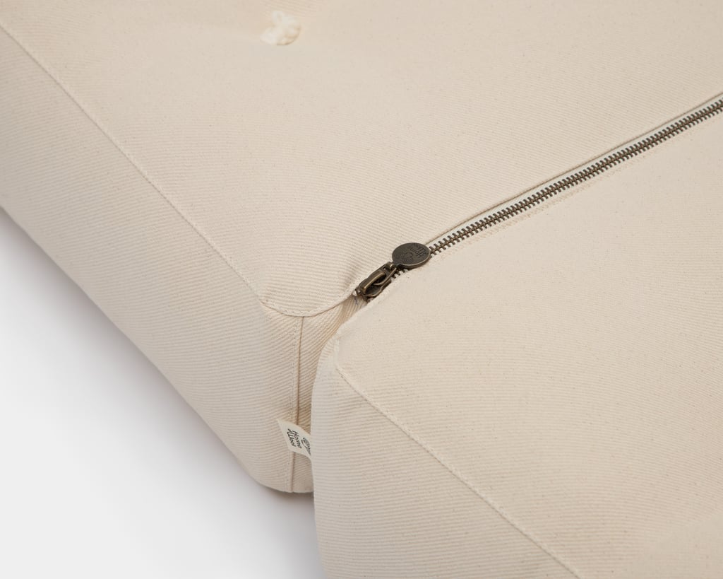 home of wool zipper detail on mattress