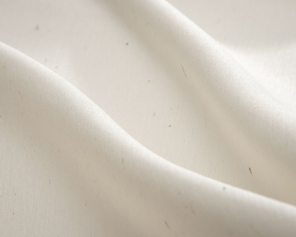 100% Mulberry Silk Fabric – Pearl - immagine 4