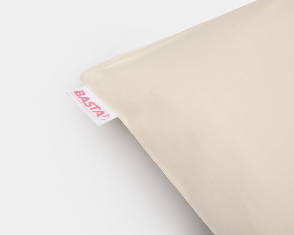 Basta Thin Wool Batting Pillow detail