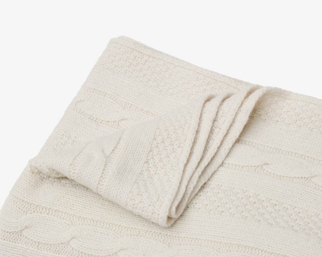 Cable Knit Wool Blanket detail