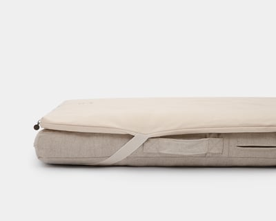 Wool topper home of wool fixed on mattress