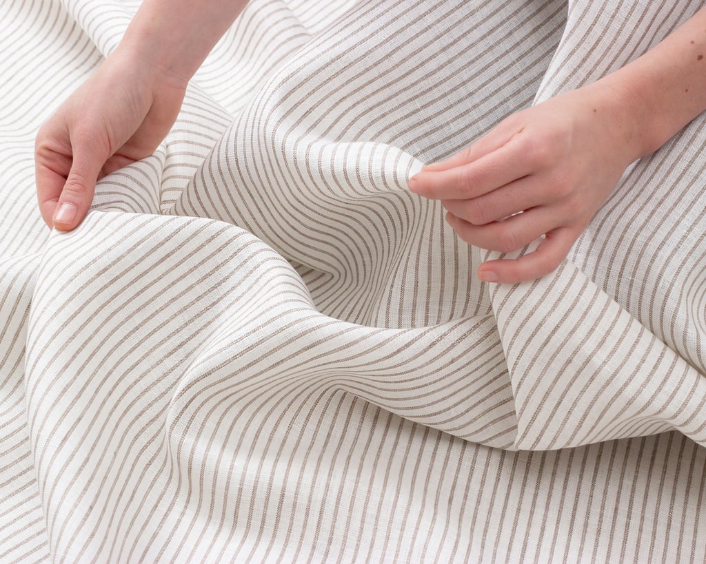 Linen Fabric with Thin Grey Stripes - Bilde 4
