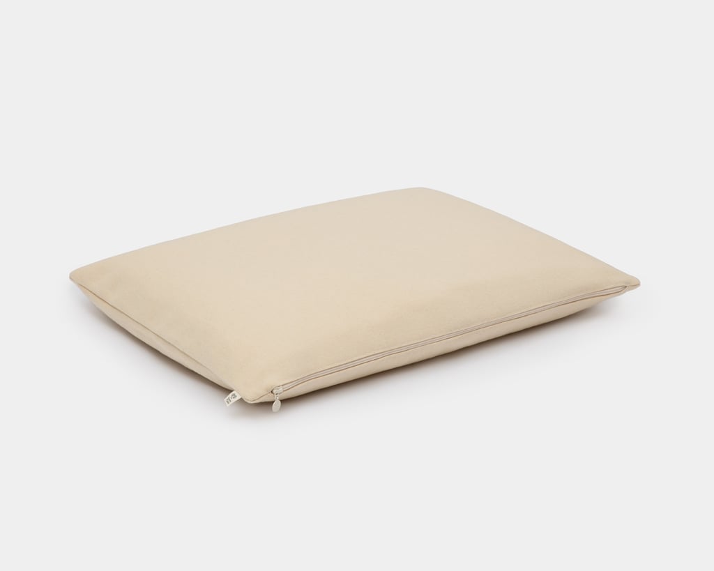 thin wool pillow in 100% virgin wool fabric