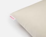 basta wool pillow detail