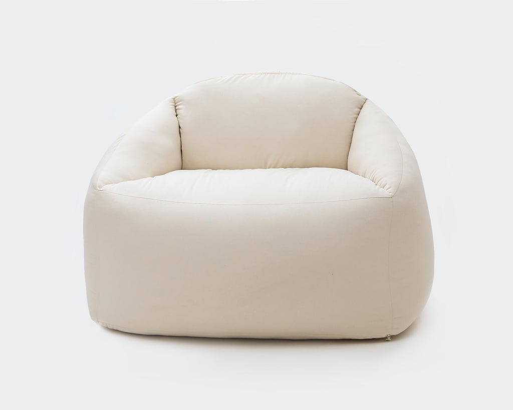 fauteuil poire en laine vu de face